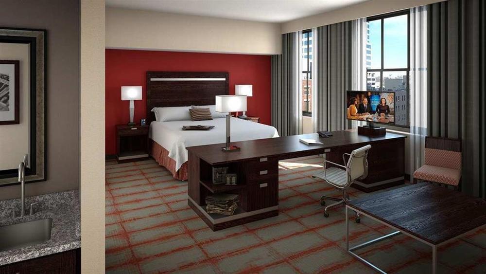 Hampton Inn And Suites Cincinnati - Downtown Exterior photo